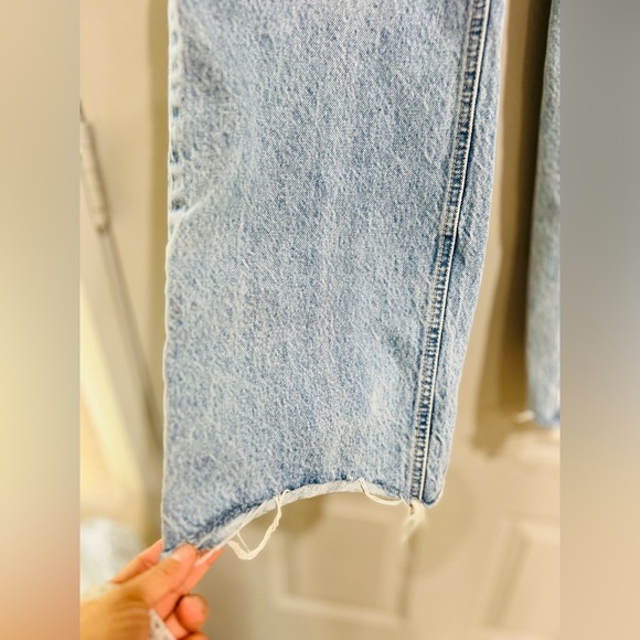 Zara relaxed fir jeans size4 Us in blue color - Picture 4 of 14